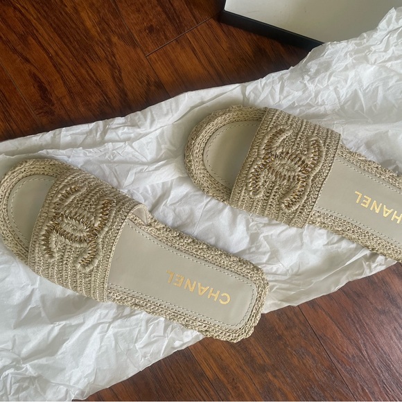 Chanel Beige Woven Slide Sandals - Picture 2 of 4
